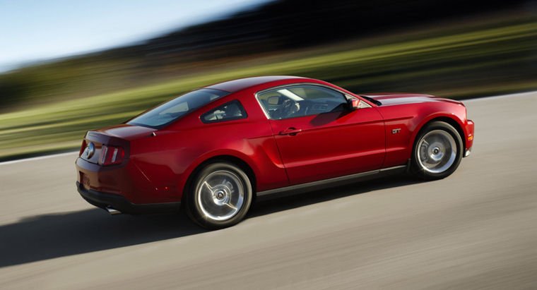 2010 Ford Mustang GT Picture